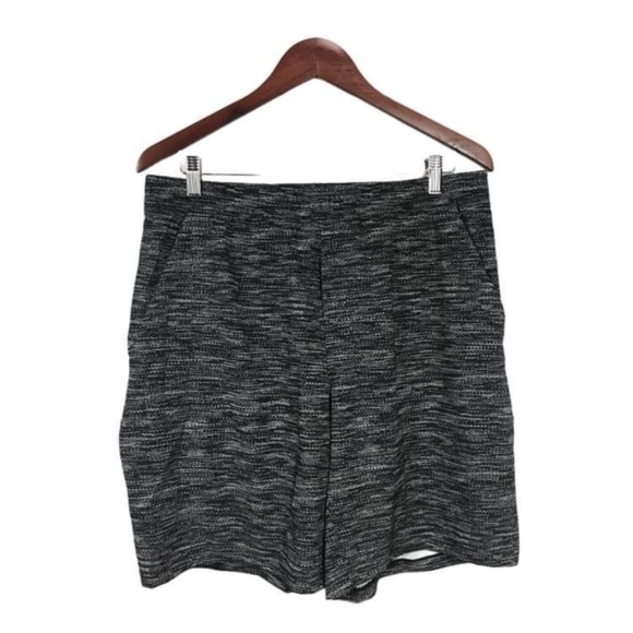 Lululemon Pace Breaker Shorts All Court Black and White, Large New - Picture 1 of 5